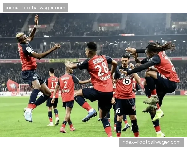 勒沃库森3-1战胜美因茨，继续以不败战绩领跑积分榜