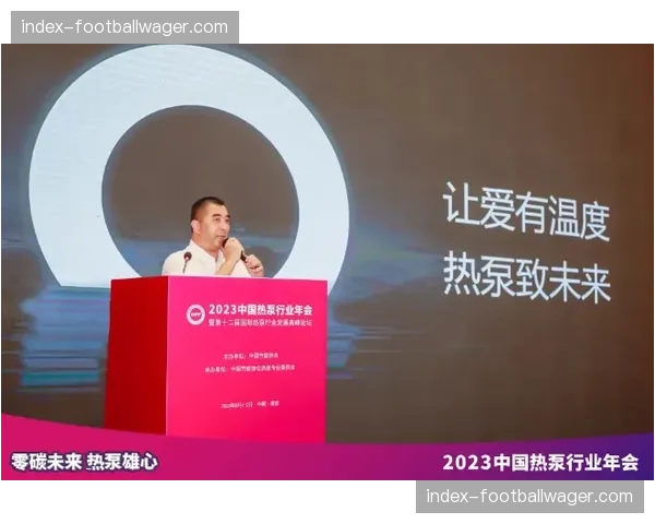 联盟新任总裁上任后首度接受长篇专访，阐述未来五年的商业扩展与竞技平衡规划
